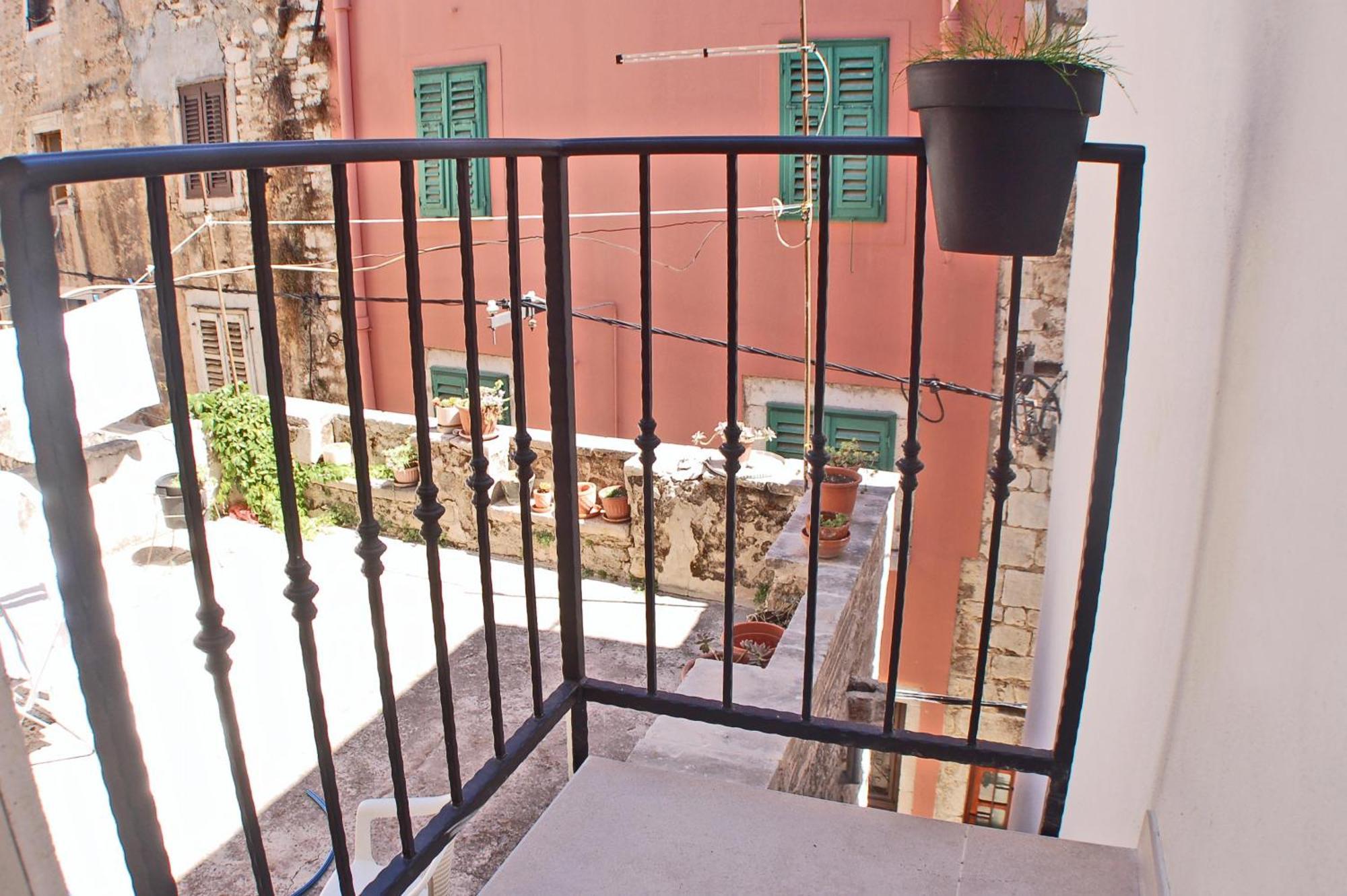 Duma Apartments Šibenik Eksteriør bilde